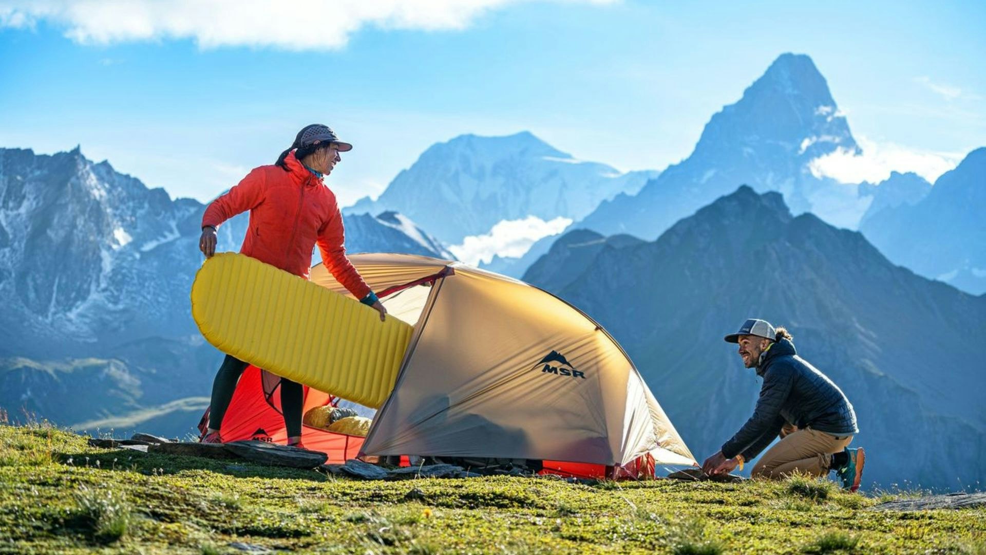 Hikers with Thermarest XLite NXT sleeping mats