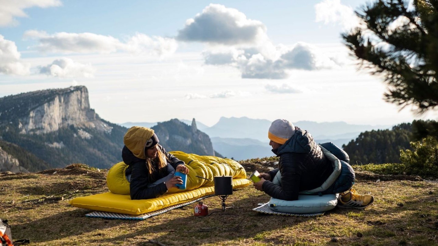 Hikers with Thermarest XLite NXT sleeping mat