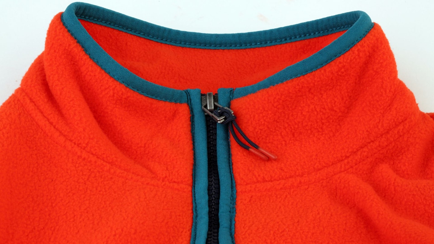 Craghoppers CO2 Renu Half Zip Fleece collar and zip