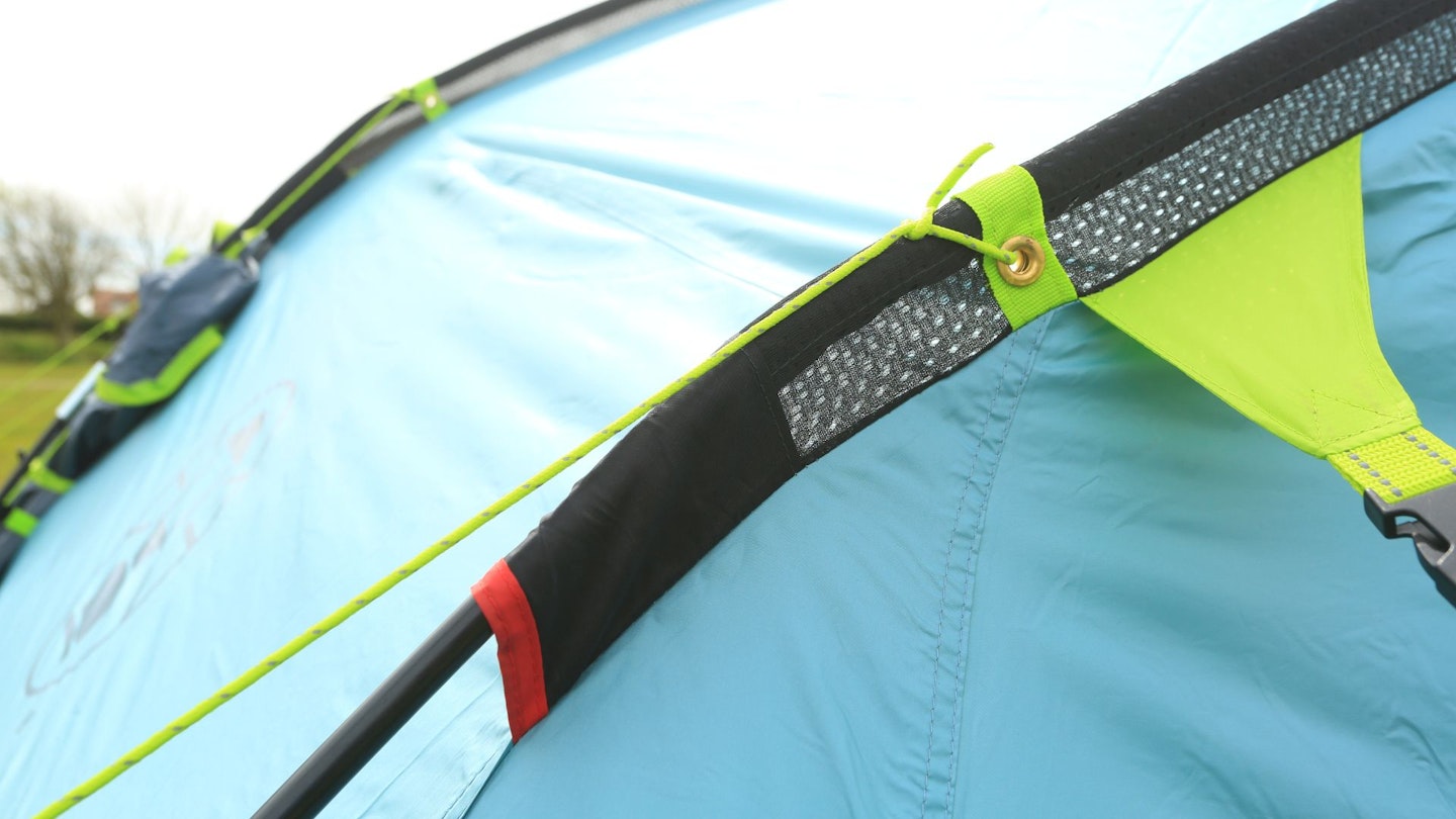 Closeup of Coleman Meadowood 6L BlackOut Tent mesh pole sleeve