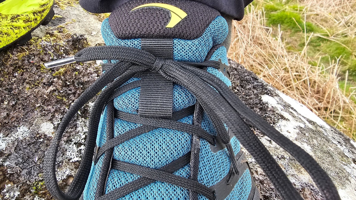 Inov8 roclite GTX laces
