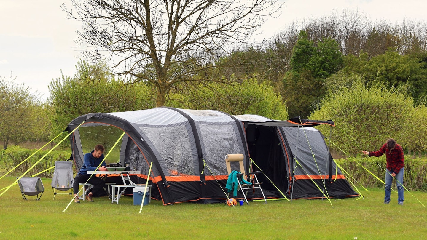 Campers using OLPRO Blakedown Breeze 4 tent at a campsite 