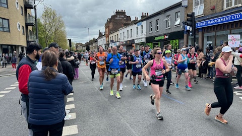 What makes a good marathon time? Explained for every age
