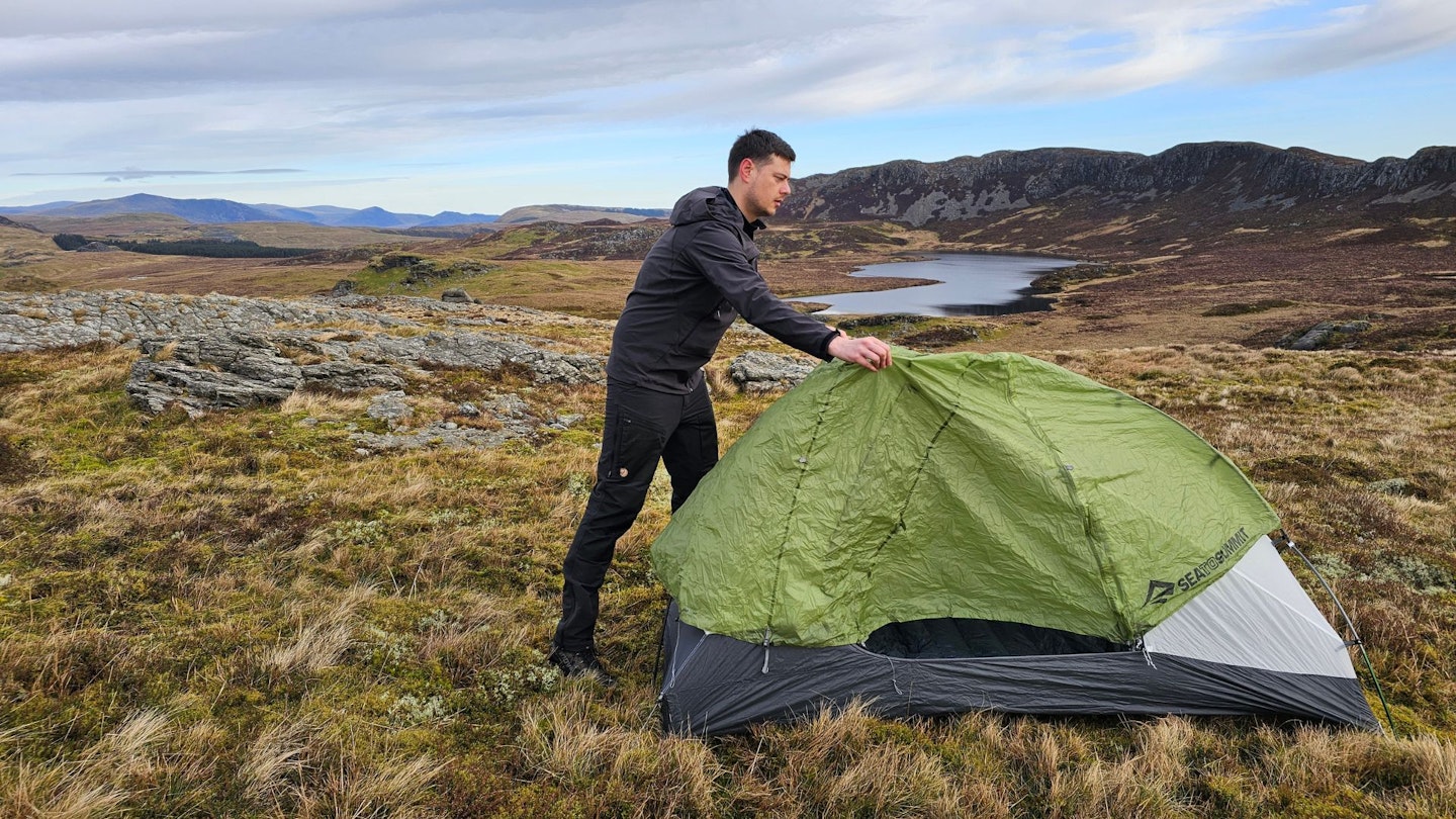 Sea to Summit Alto pitching flysheet