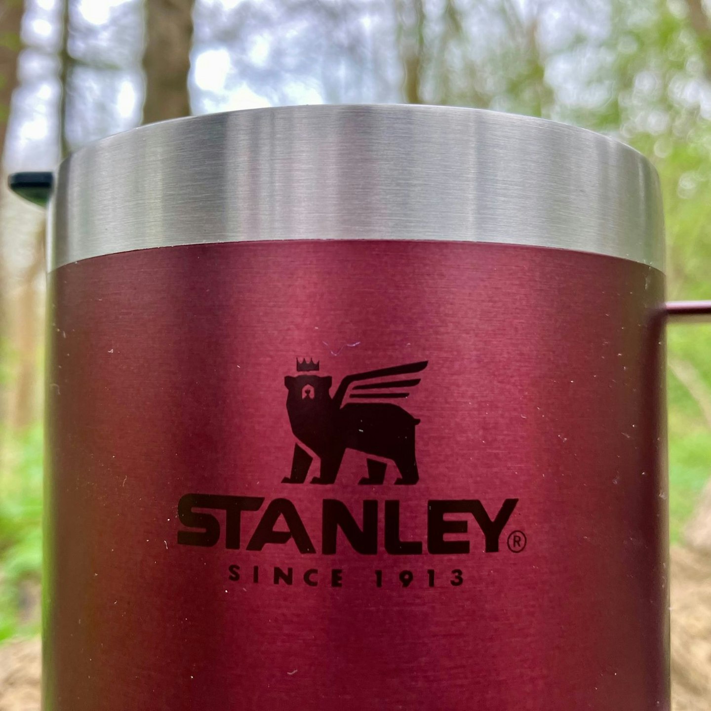 Stanley Classic Legendary Camp Mug logo