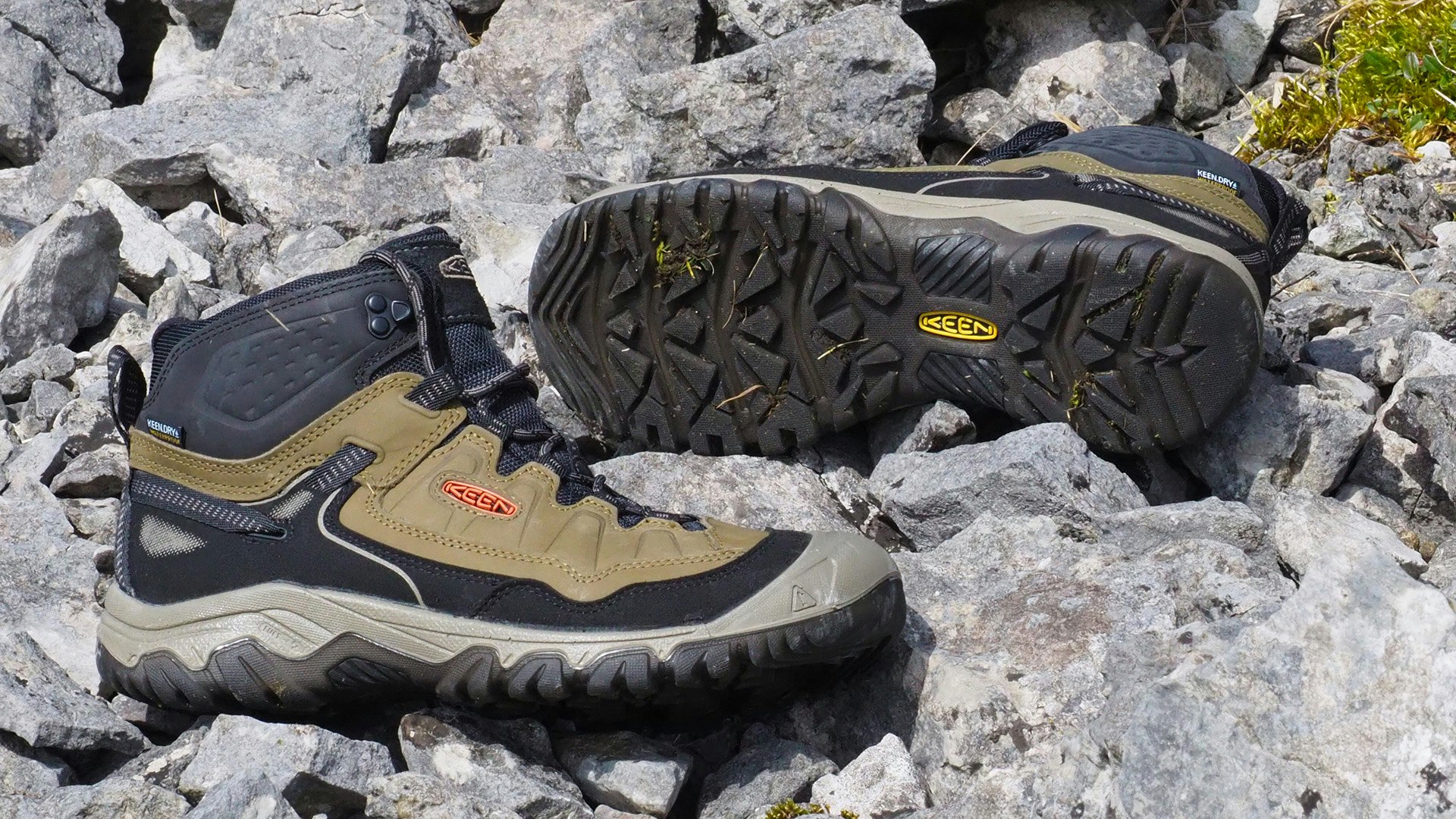 Pair of KEEN Targhee IV boots showing side profile and sole