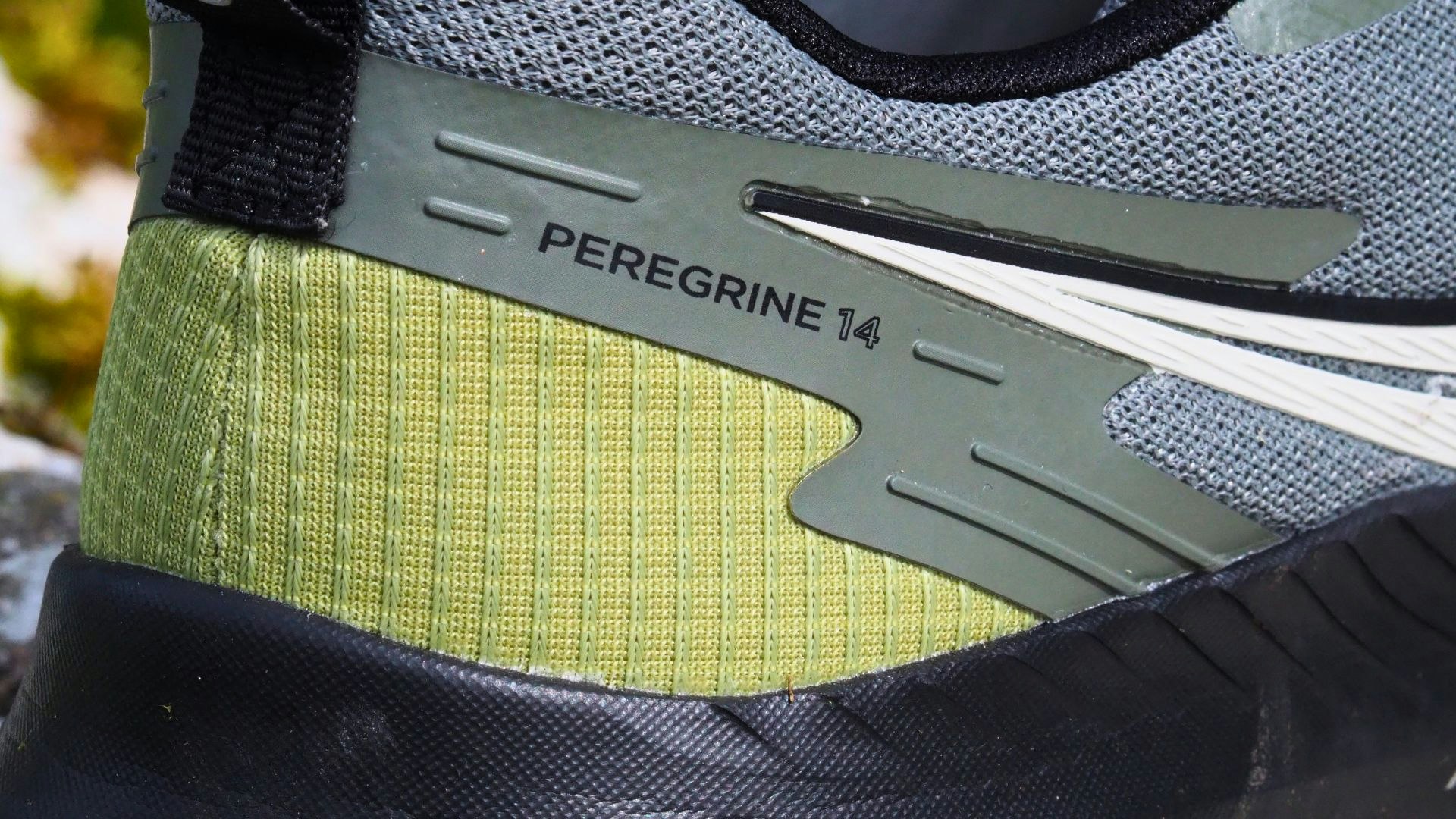 Closeup of Saucony Peregrine 14 GTX heel