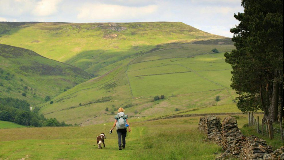 Four Inns Walk Peak District Peak to Pub Trail | 3 days of great walks and pub grub