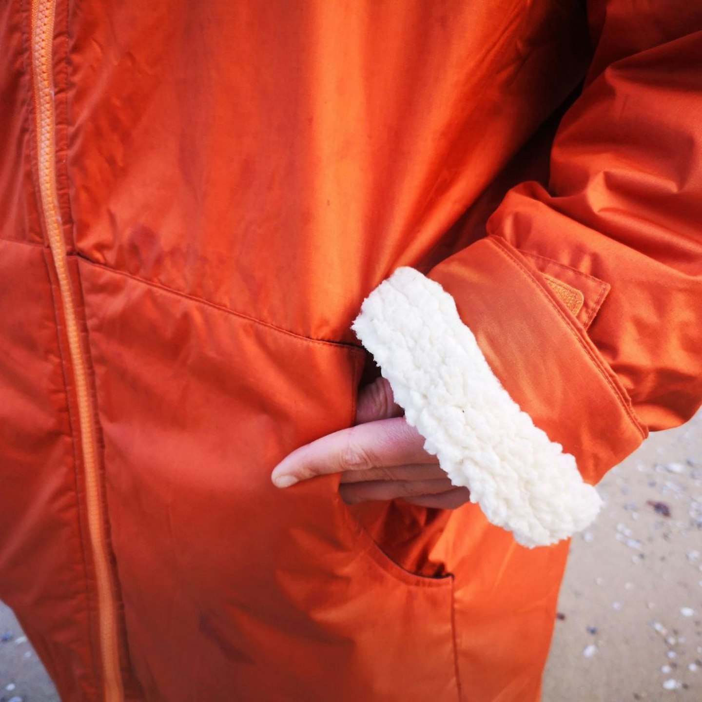 sherpa fleece sleeves and pockets