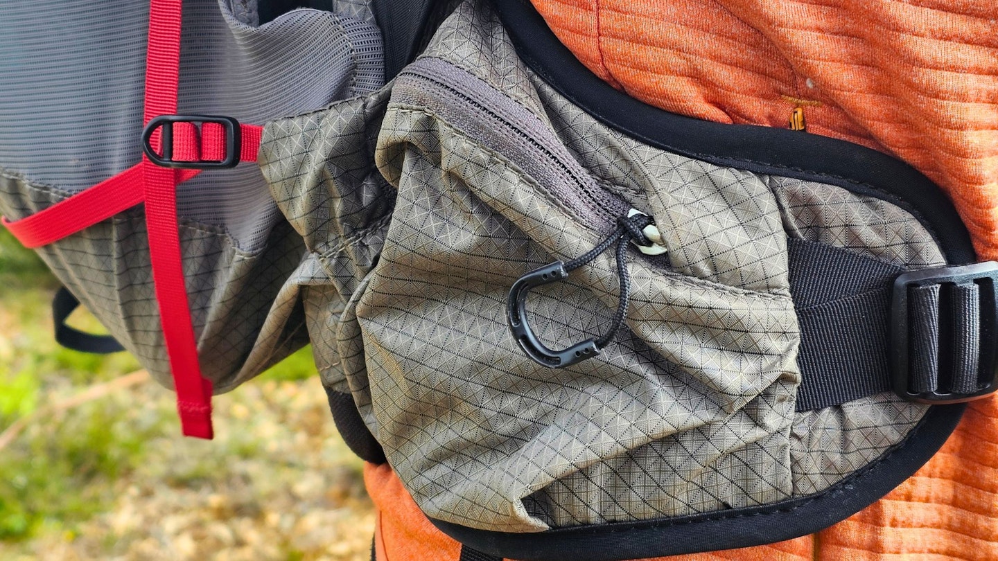 Osprey Eja Pro 55 hipbelt pocket