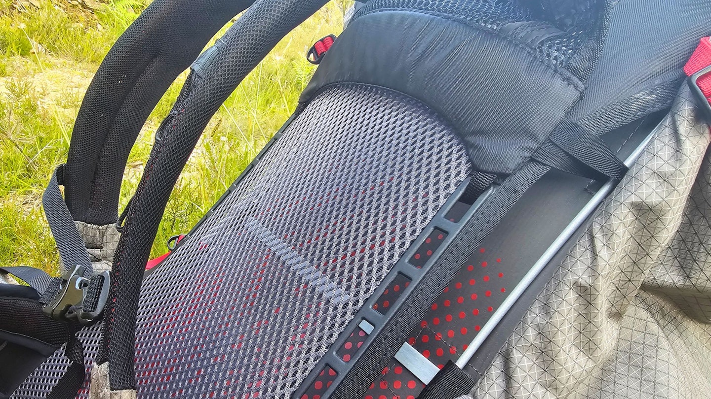 Osprey Eja Pro 55 mesh back panel