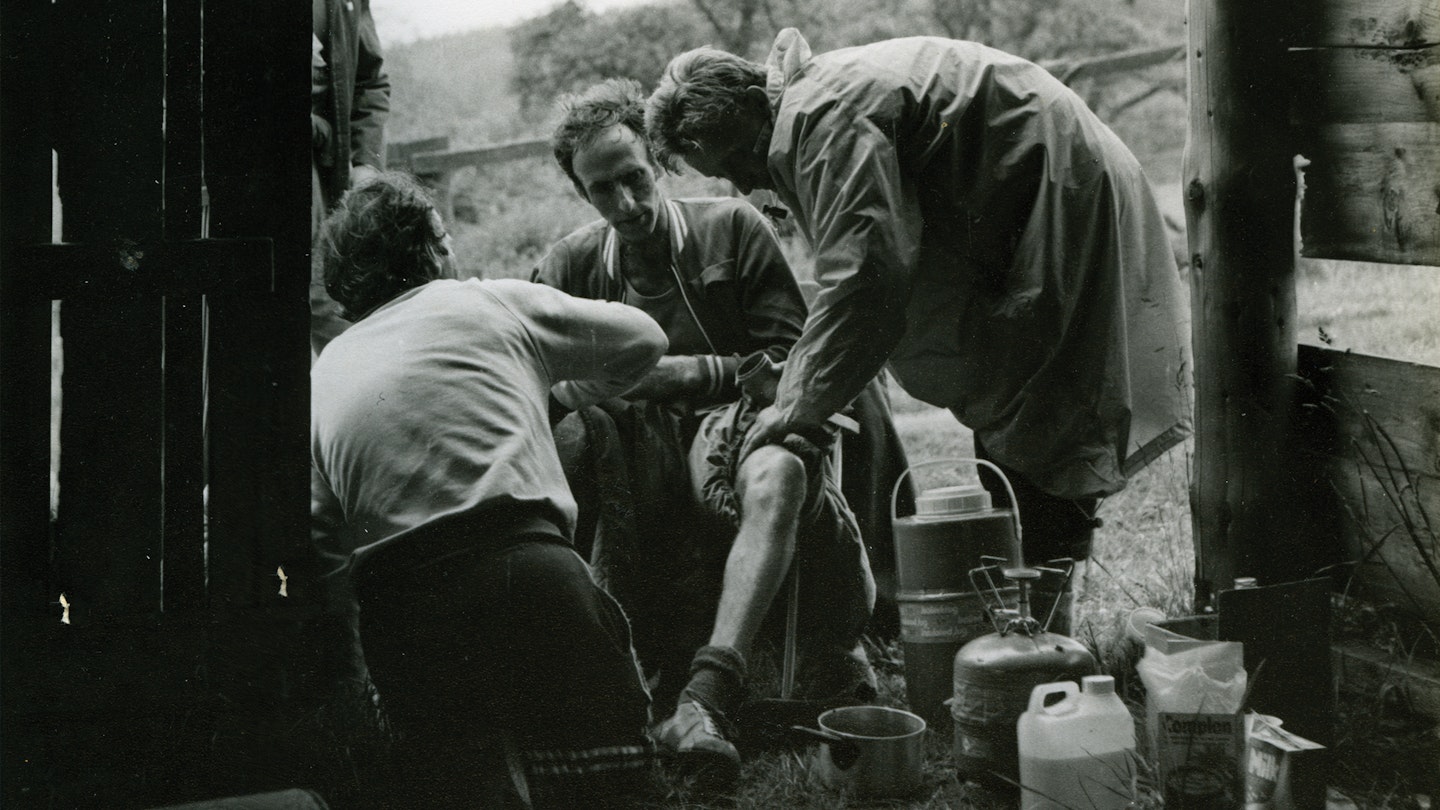 Joss Naylor tending to a knee injury