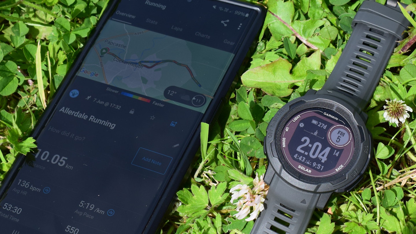 Phone connection and mapping of the Garmin Instinct 2 solar GPS running watch