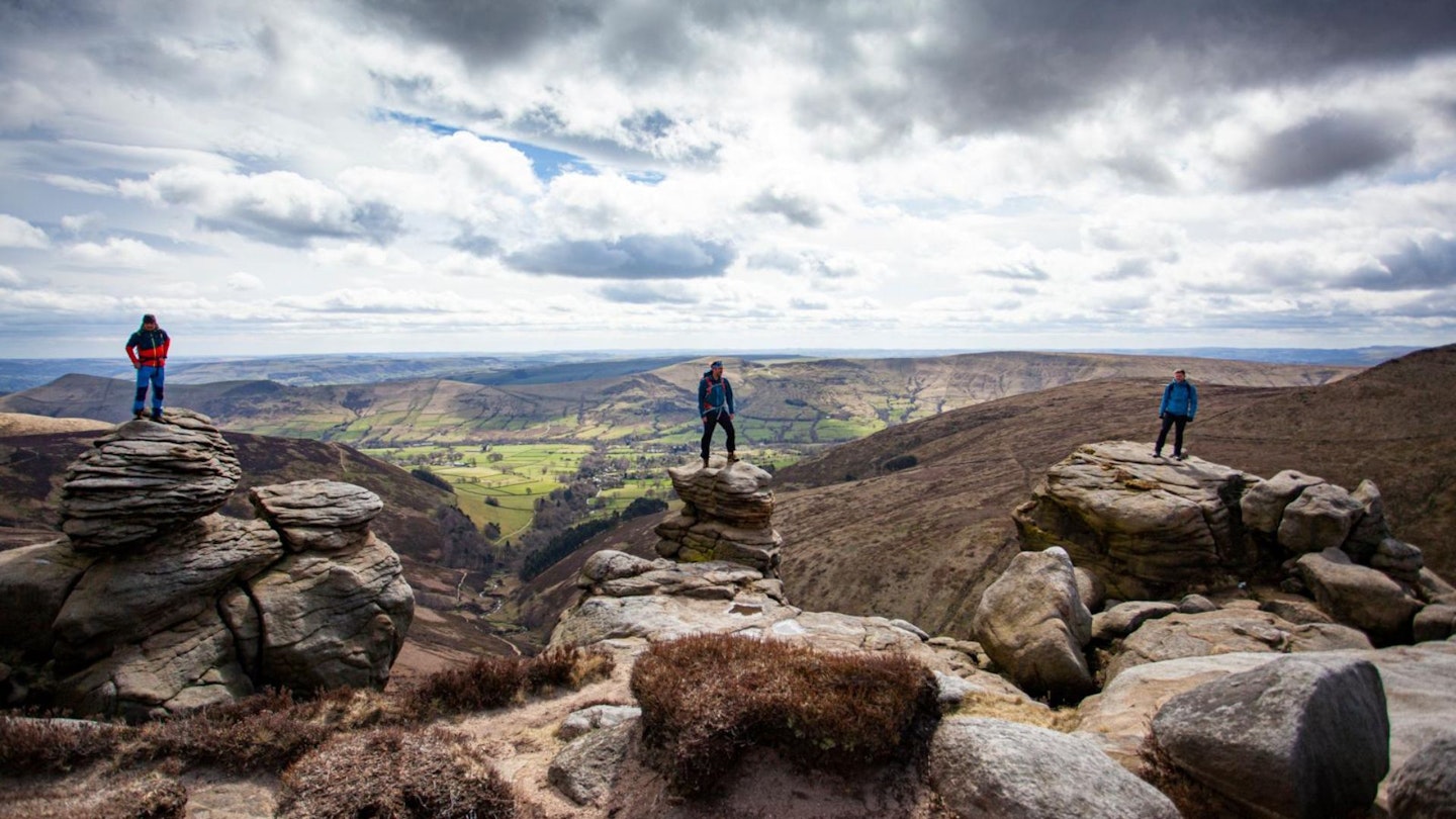 The three musketeers on Kinder's Edges