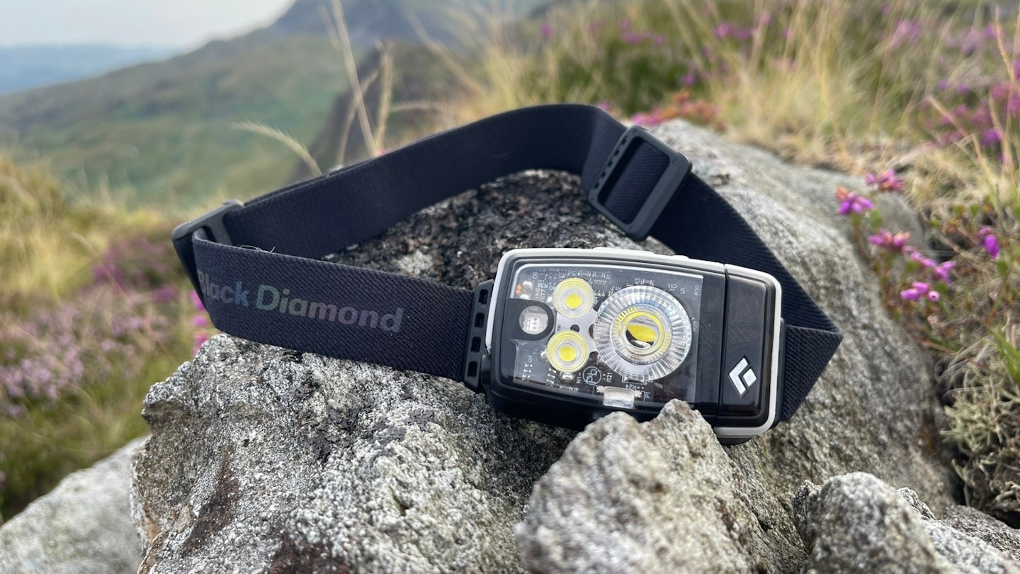 Black Diamond Distance LT1100 headtorch