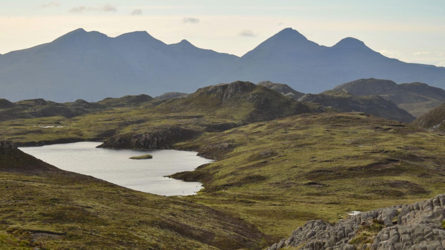 Looking across Loch nam Ban Mòra to the Rùm Cuillin