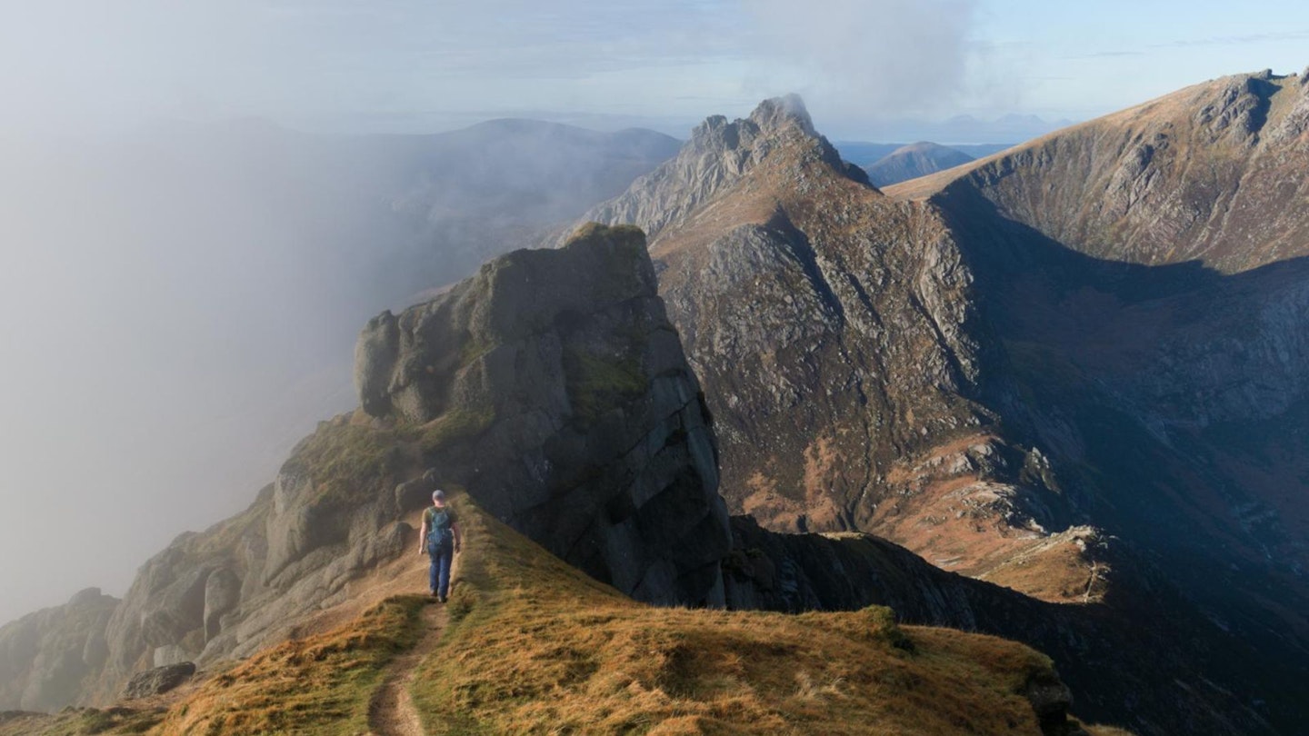 Looking towards Cir Mhòr and Caisteal Abhail from the summit of Goatfell