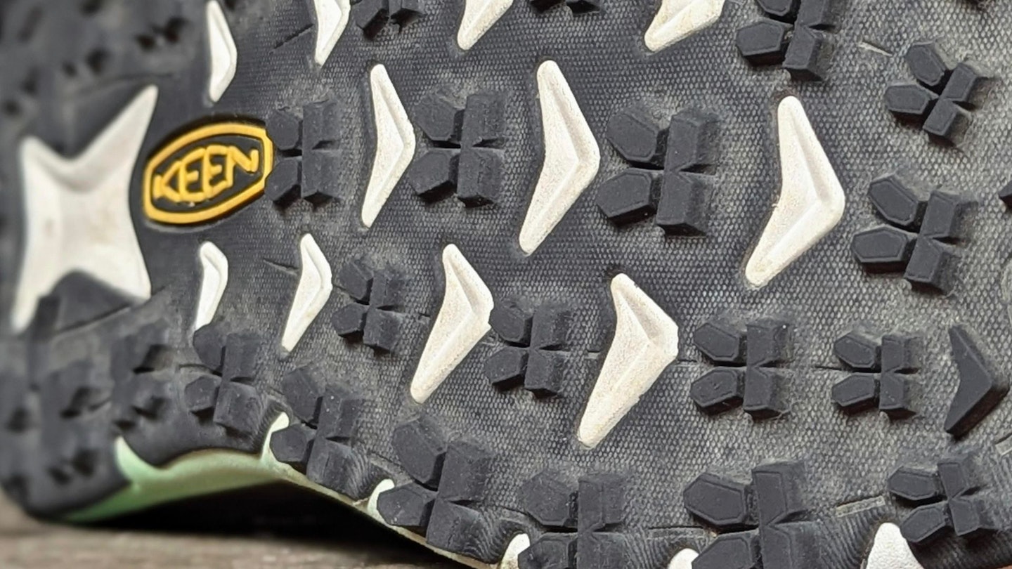 KEEN 450 Dirt outsole lugs