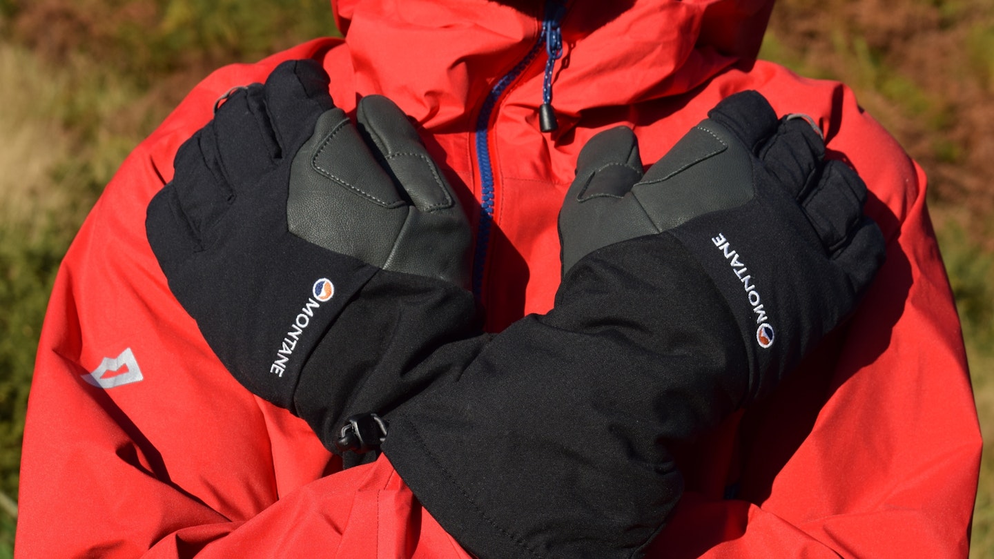 Montane Supercell gloves