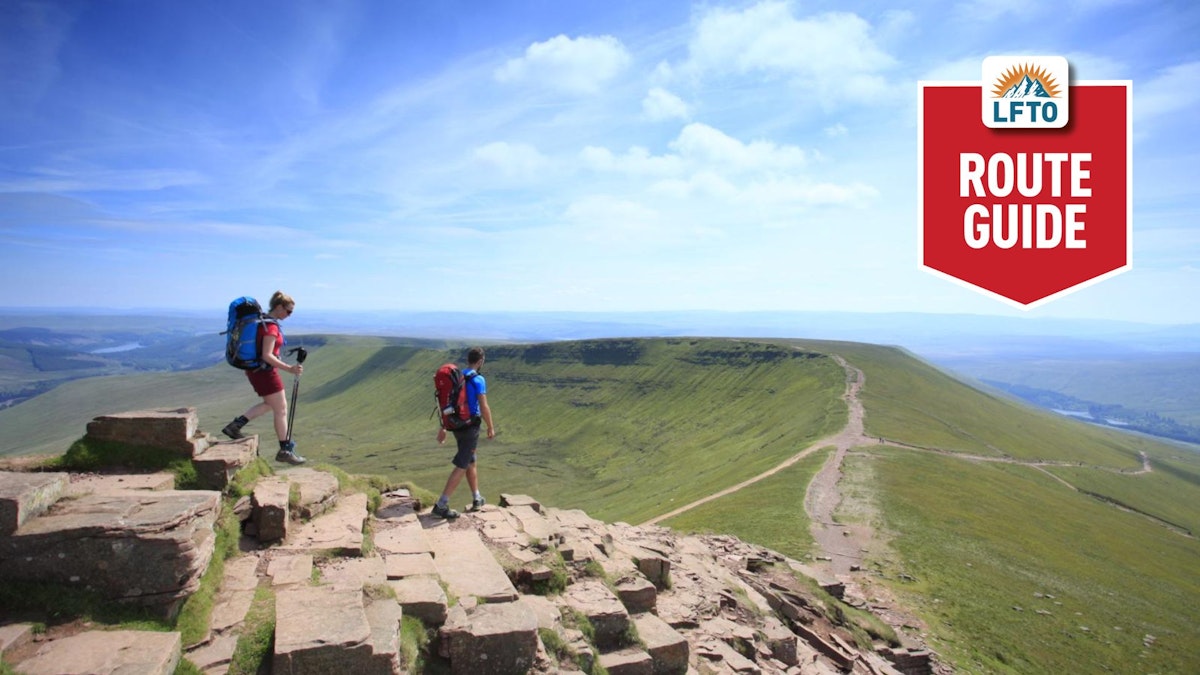 Pen Y Fan Horseshoe Walk Brecon Beacons Step by step Guide pen-y-fan-horseshoe-walk-brecon-beacons-step-by-step-guide