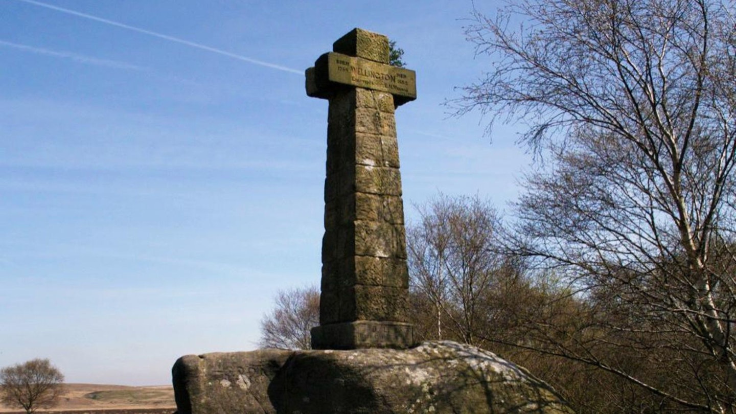 Wellingtons Monument Baslow Edge Peak District