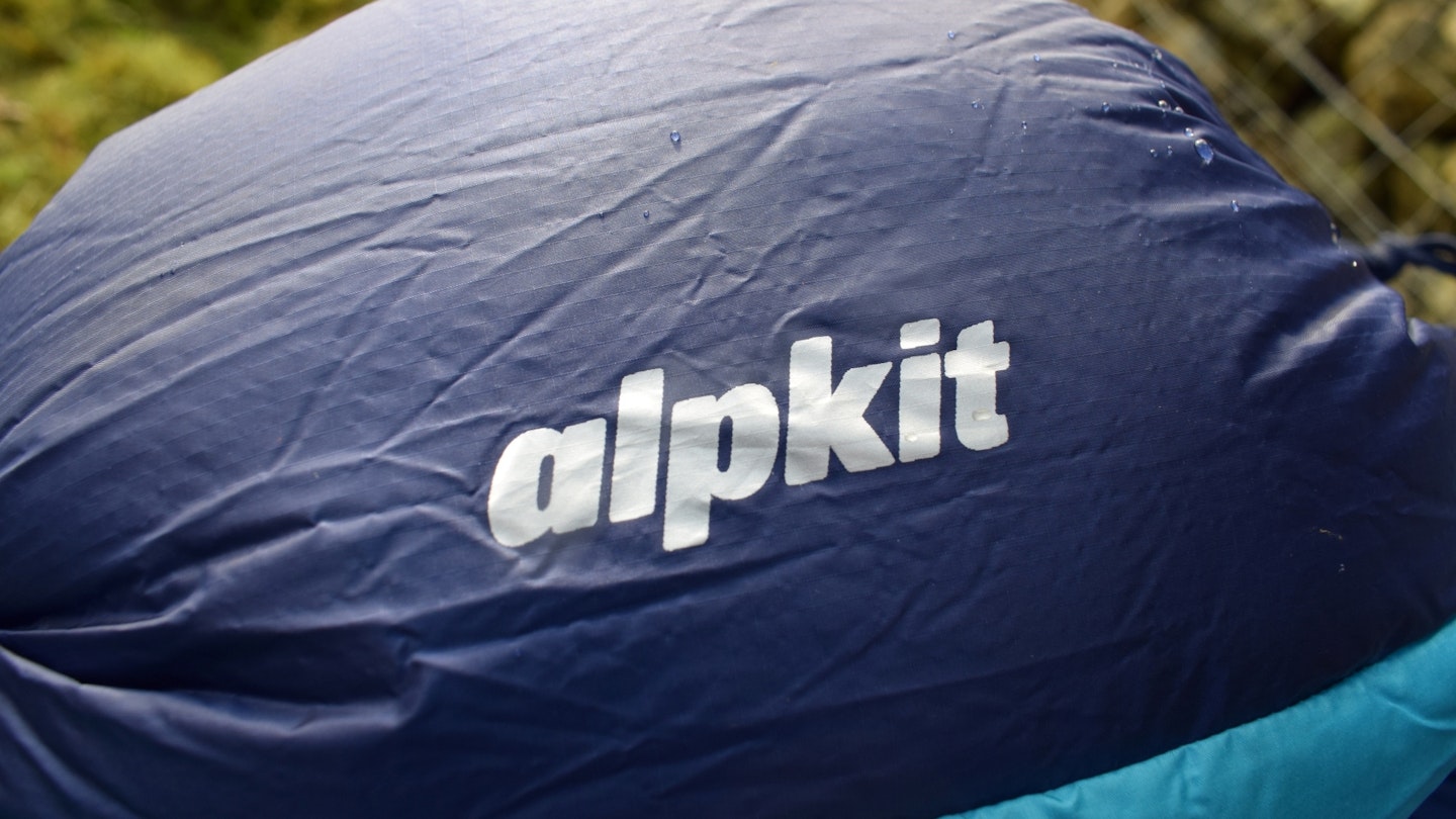 Alpkit SkyeHigh 900 sleeping bag