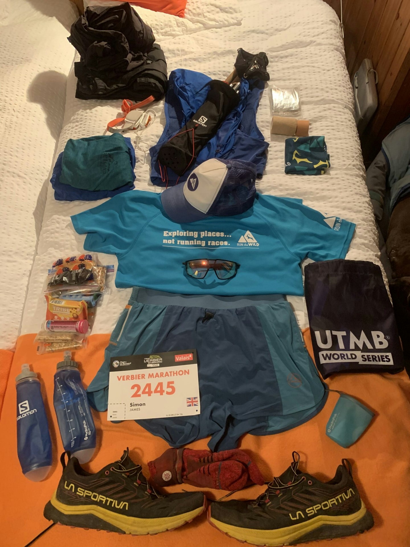 trail running kit