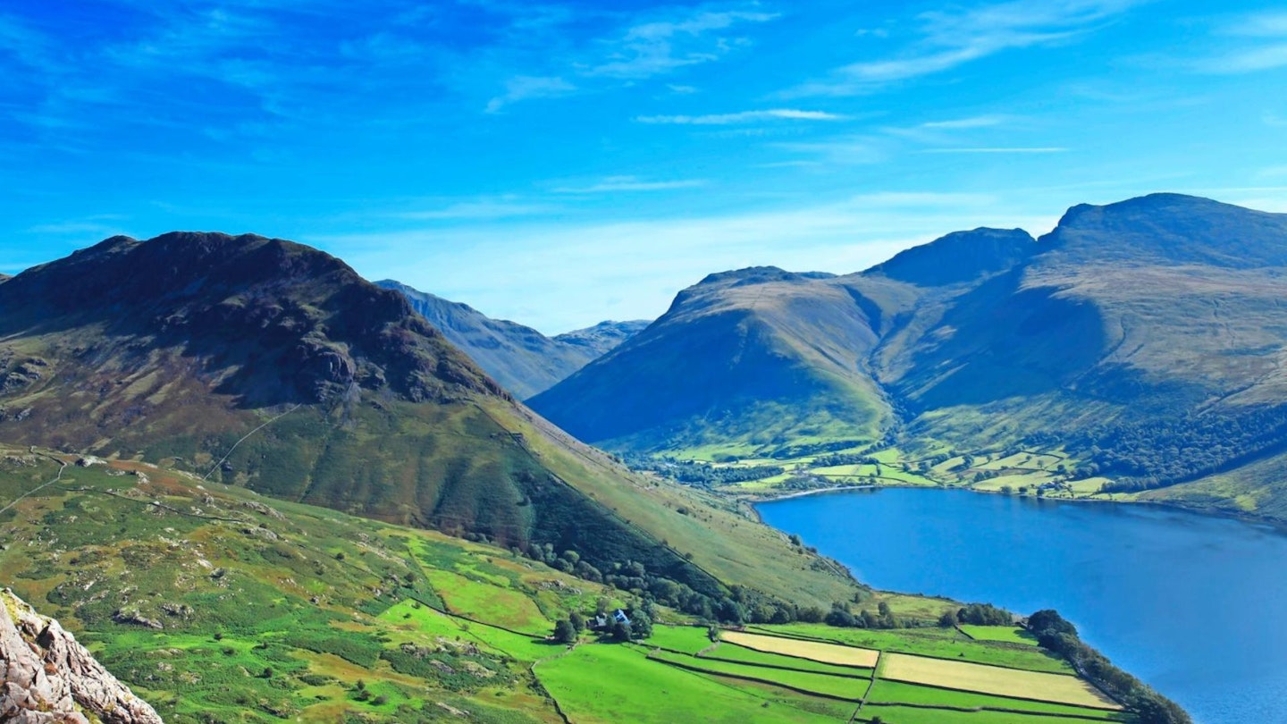 Looking over Yewbarrow and Wasdale from Middle Fell