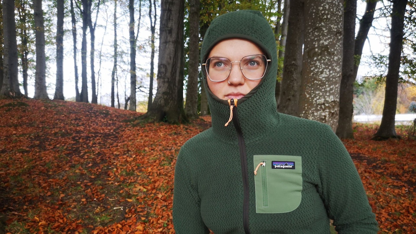 Patagonia R1 full zip hoody hood