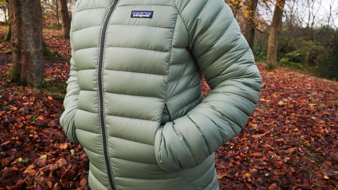Patagonia Womens Down Sweater Hooded Jacket (2)