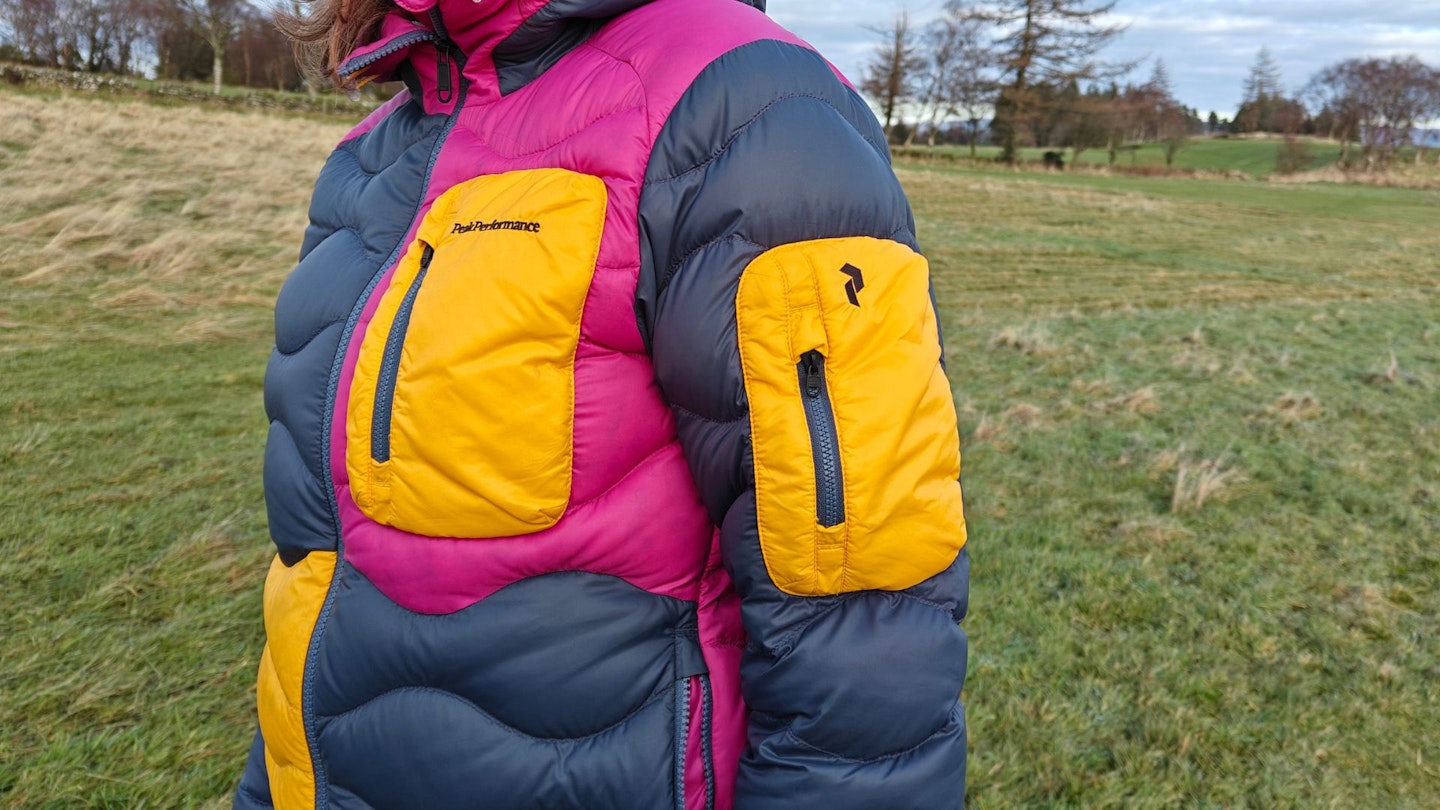 PeakPerformance Helium Utility Down Hood Jacket detail pics