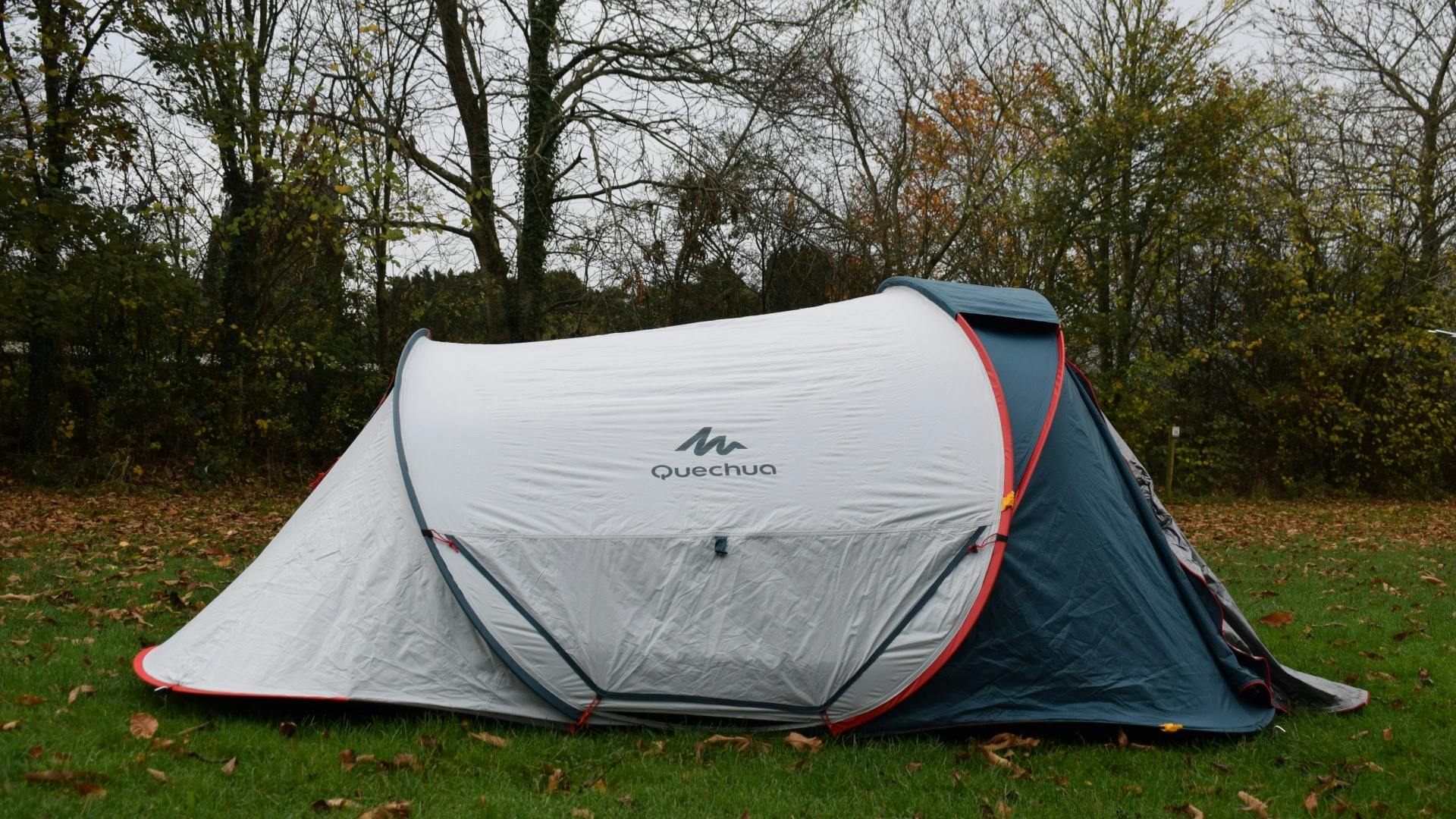 Quechua 3 person Blackout Pop up Tent 2 Seconds XL Tested and reviewed