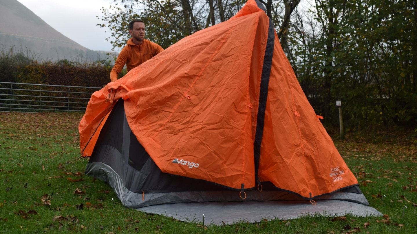 Vango Classic Instant 300 pop-up tent