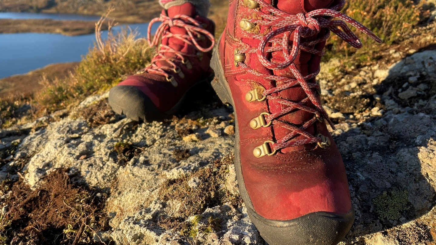 KEEN Pyrenees WP boot