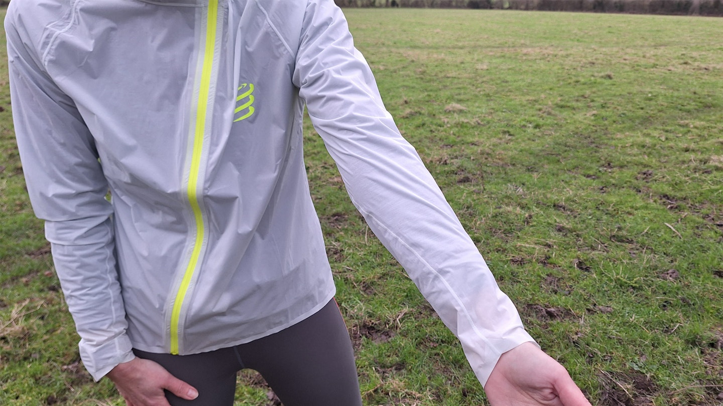 Sleeves of the compressport hurricane waterproof running jacket