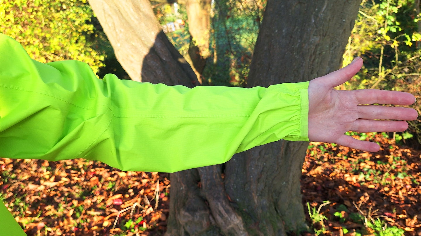 Wrist cuffs of the Janji Rainrunner waterproof jacket