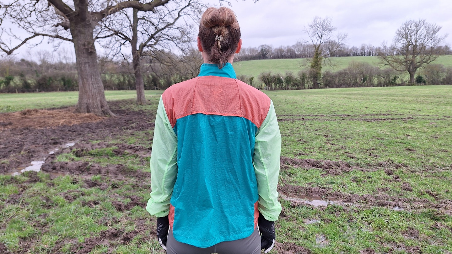 full back of the Patagonia Houdini Stash running jacket