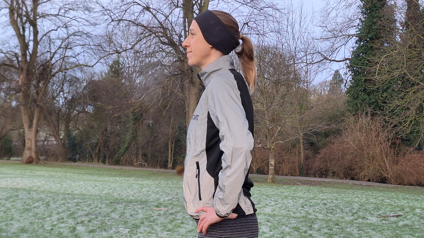 side view of the Provis Reflect360 waterproof running jacket