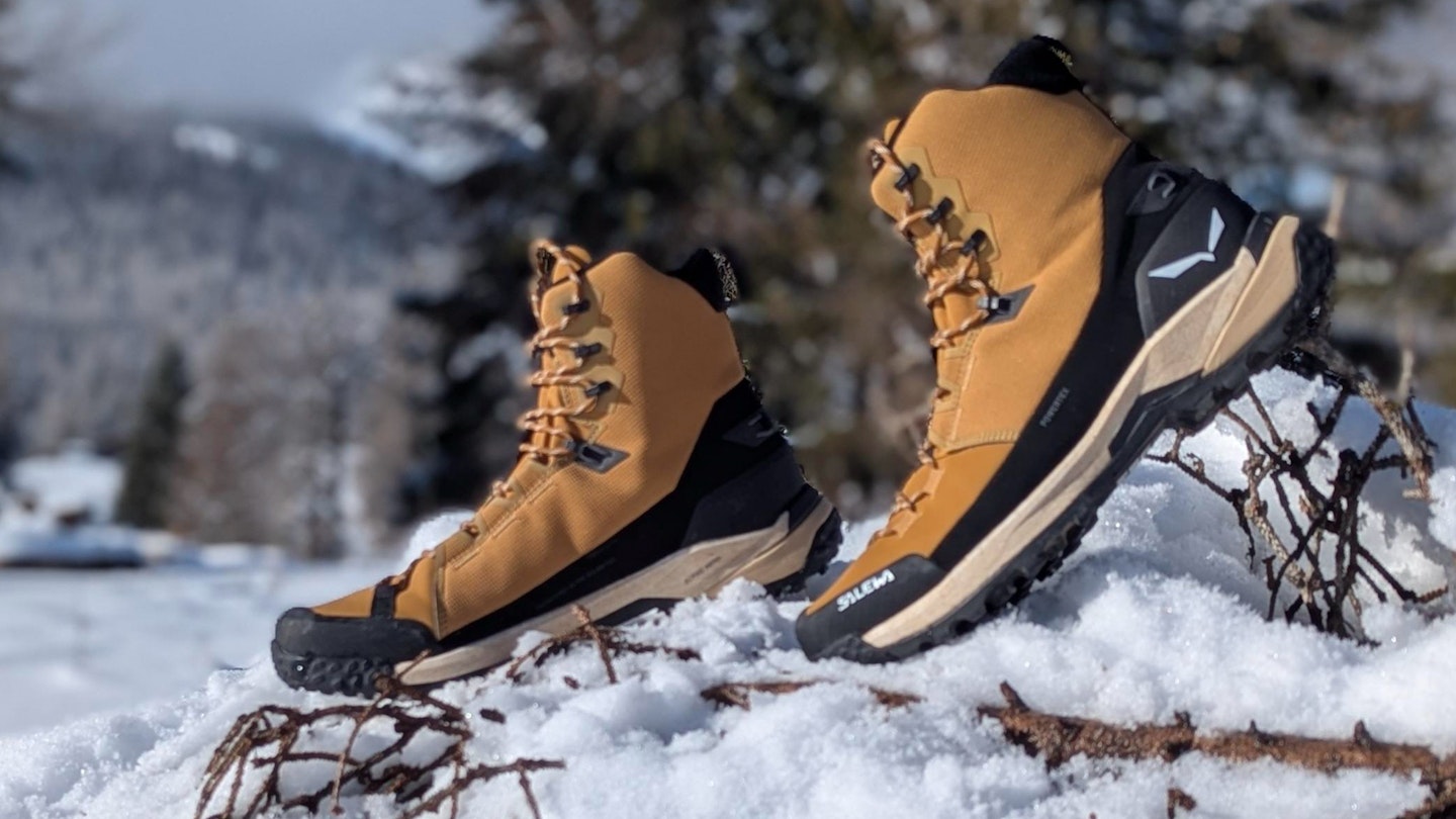 Salewa Puez Winter Mid PTX boots in the snow 3