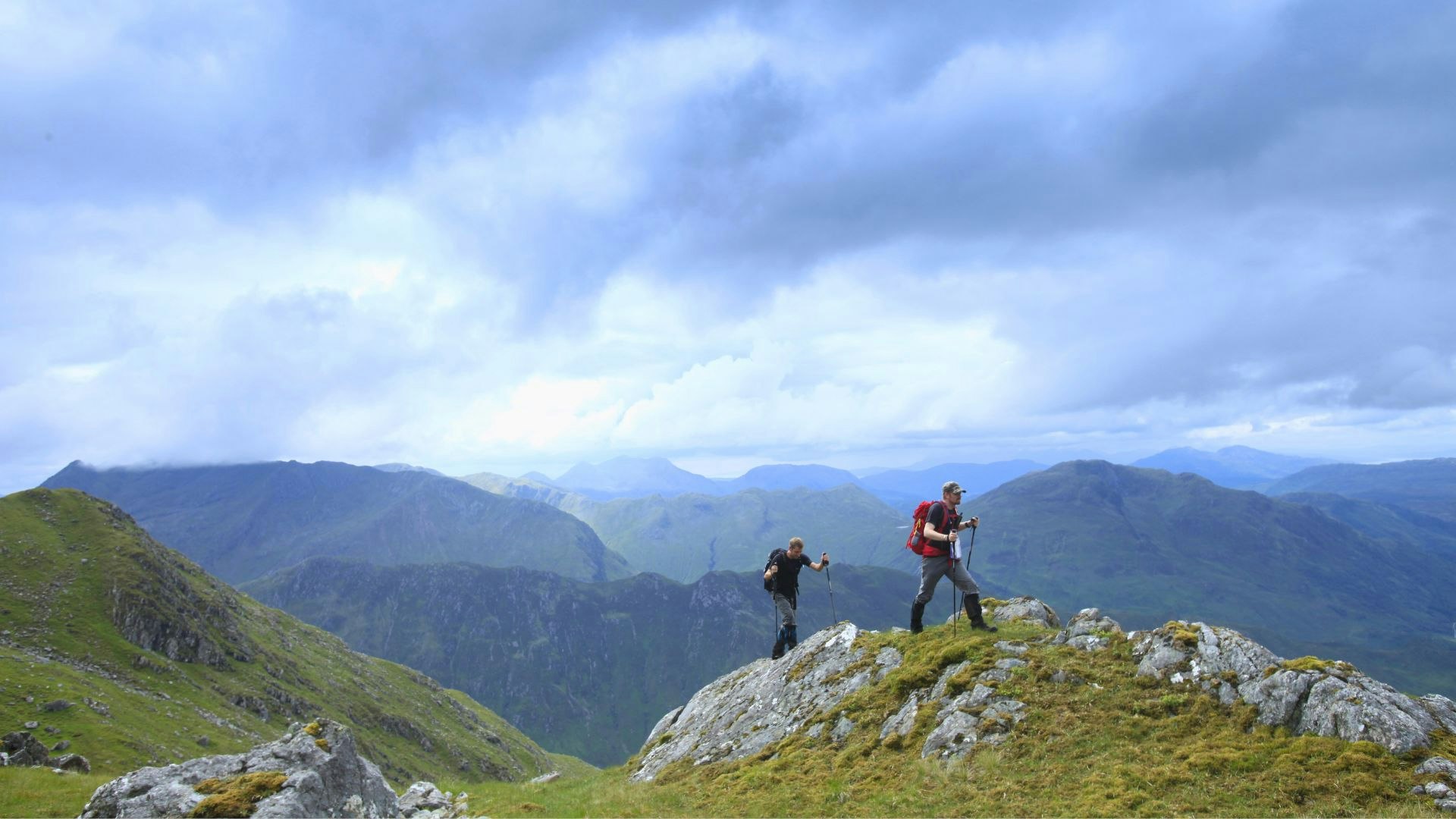 Five Sisters of Kintail, Glen Shiel