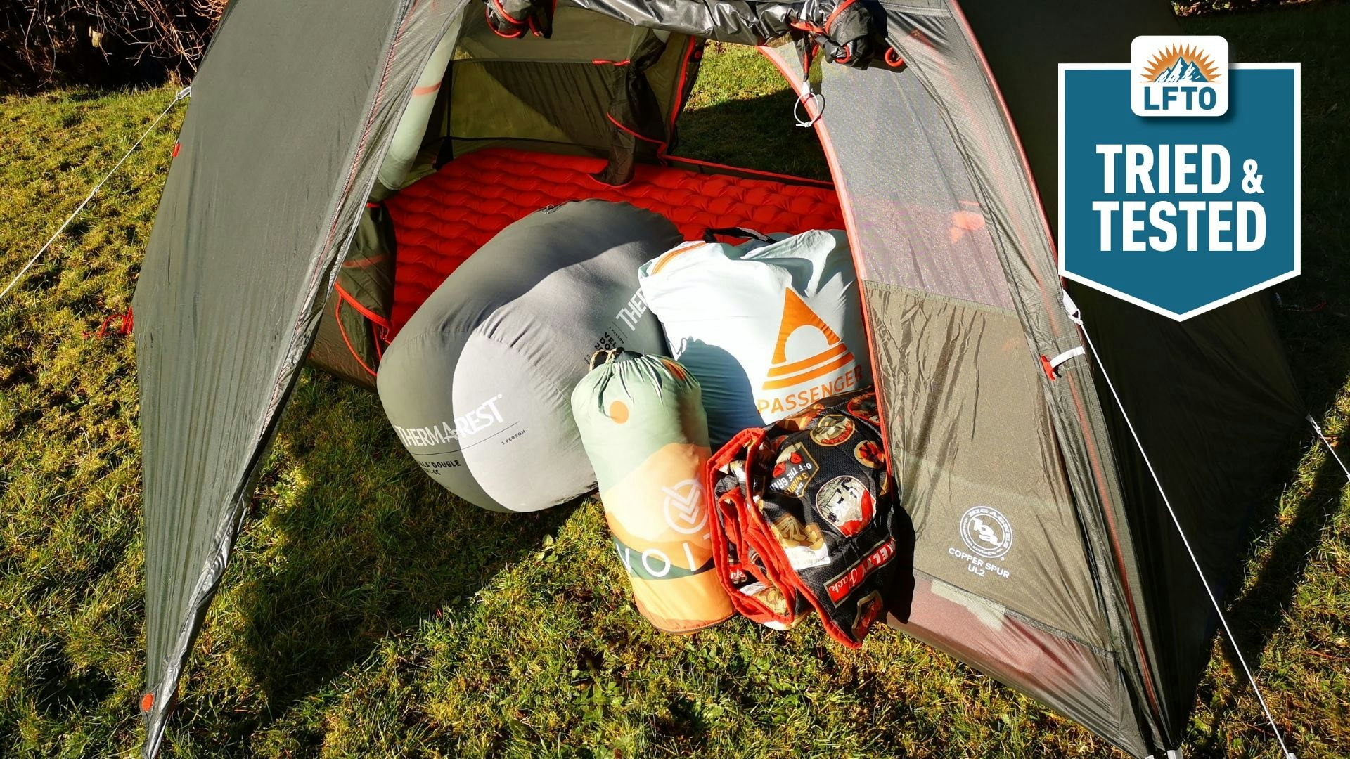Snuggle Up: Cozy Camping Blankets for Island Adventures