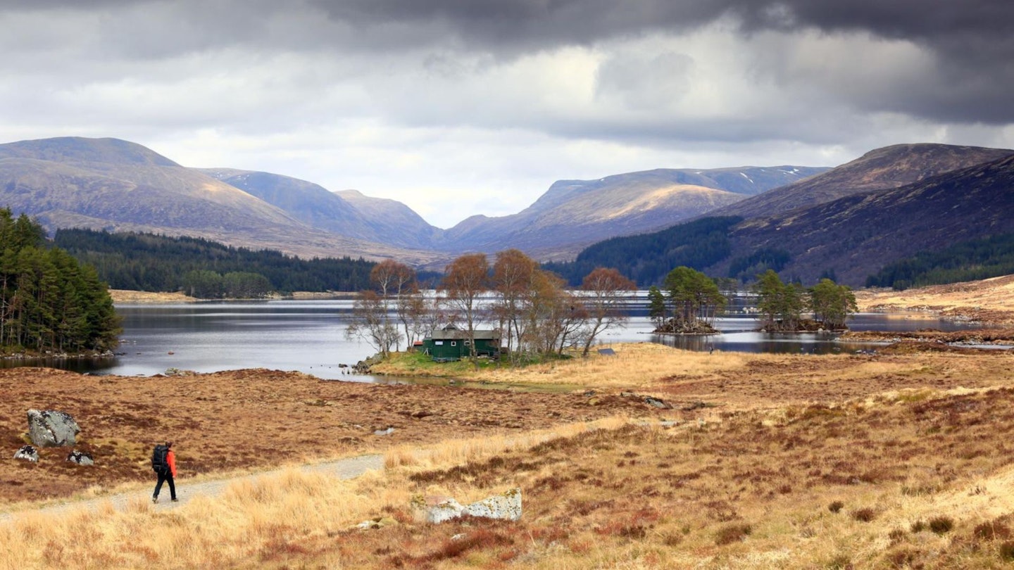 Loch Ossian and Loch Ossian Youth Hostel
