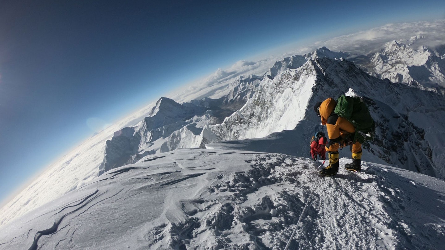 Climbers nearing summit of Everest