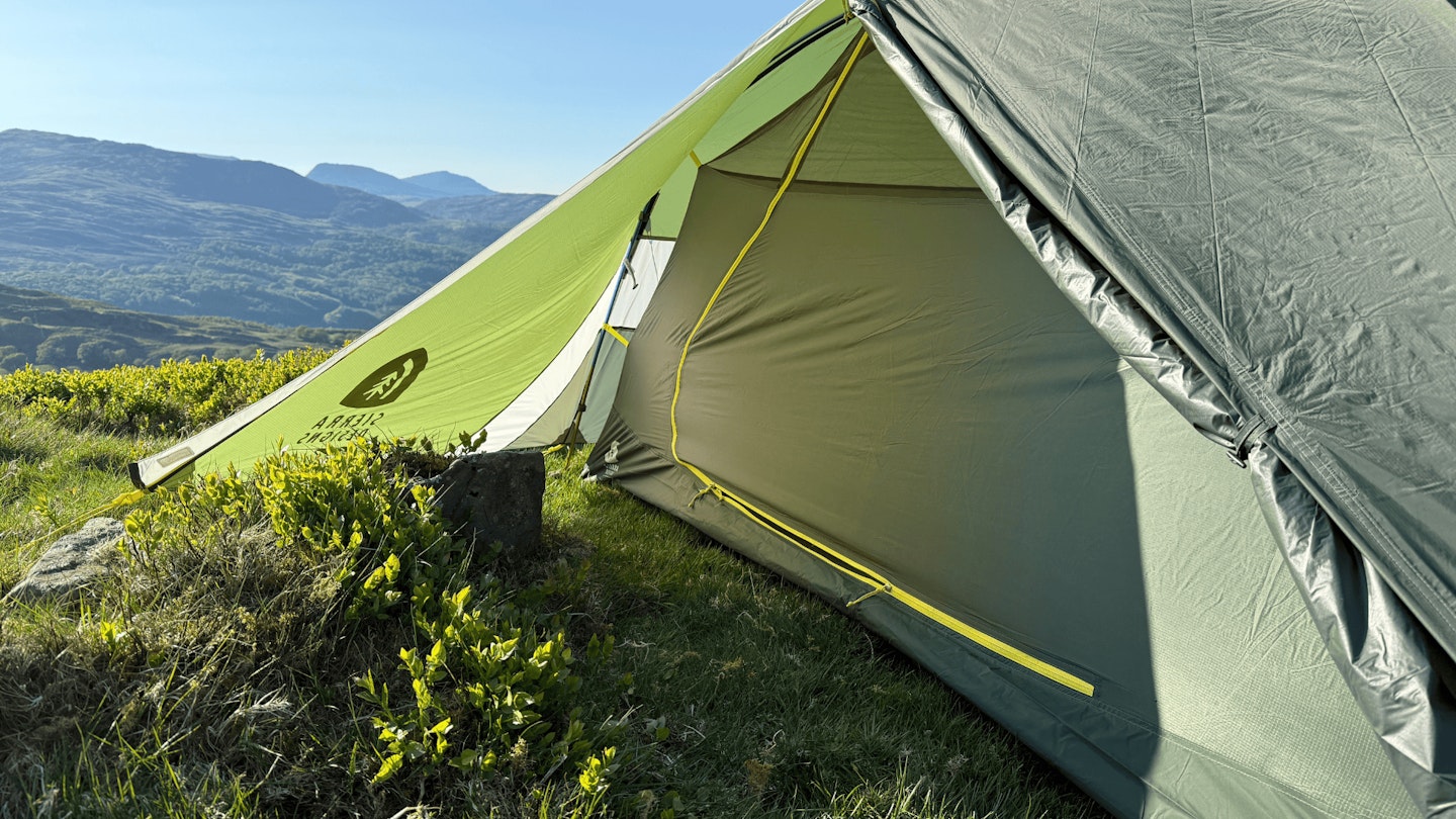 Sierra Designs Meteor Lite 3000