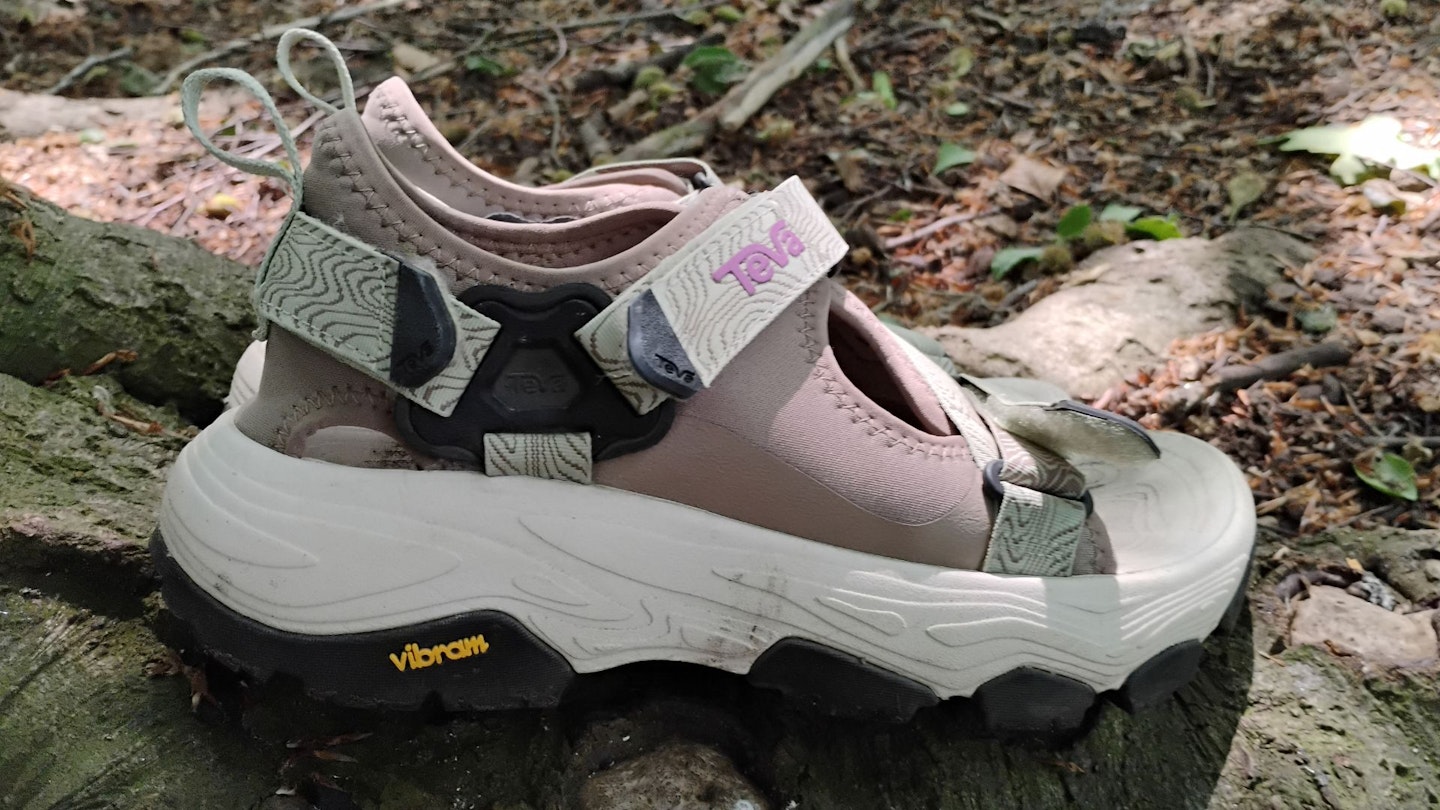 Teva Grandview Max Sandal
