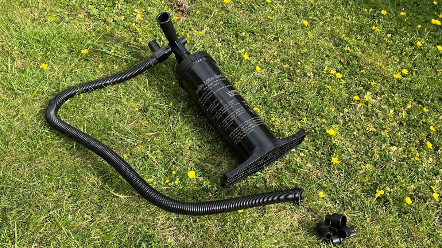 The Genus 800 Air has the same pump as the Berghaus 400 Air
