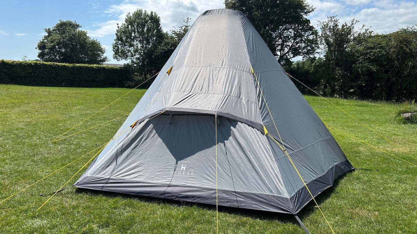 The peaked profile of the Airlite from the back