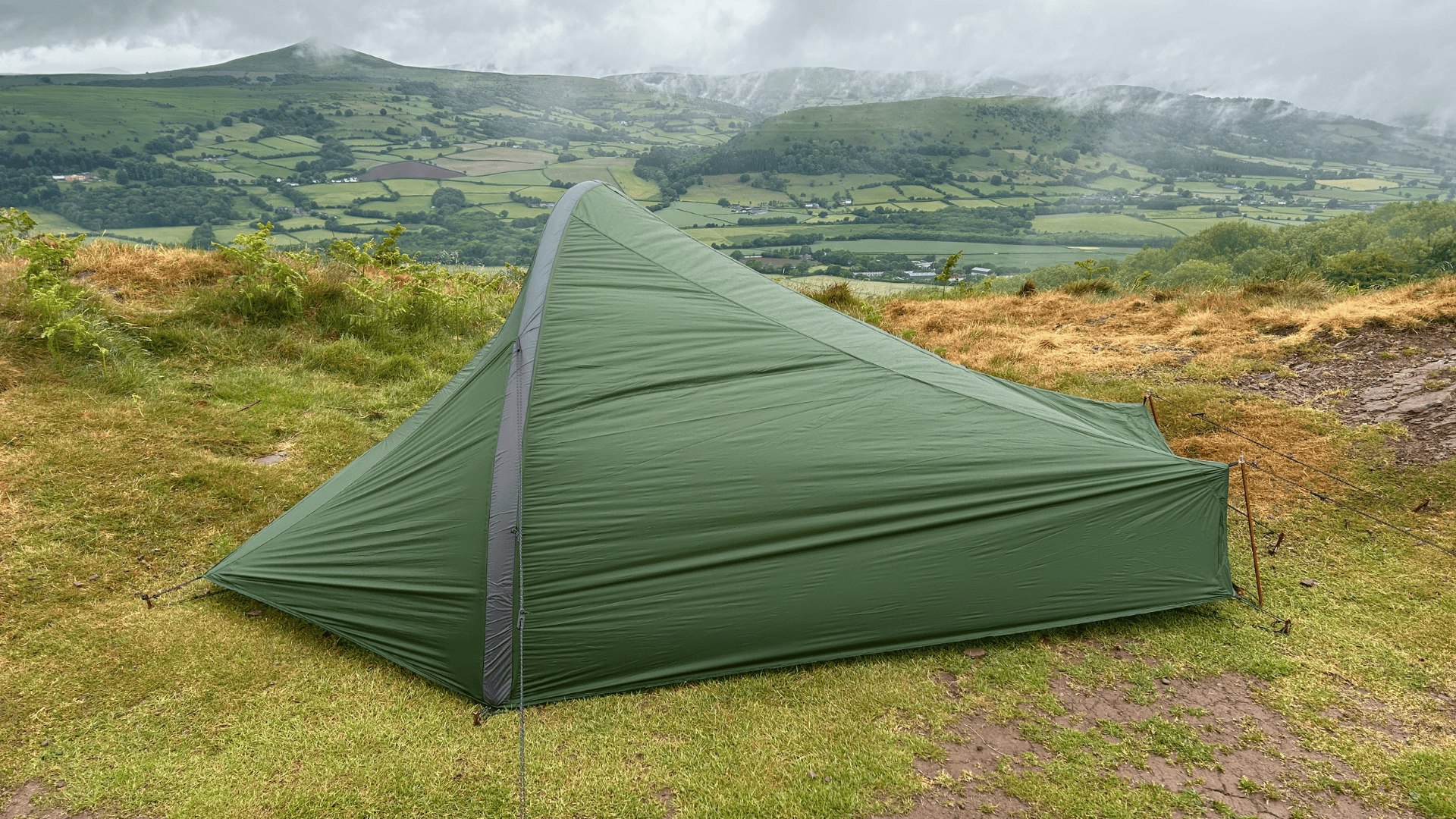 Alpkit Aeronaut 2 air tent