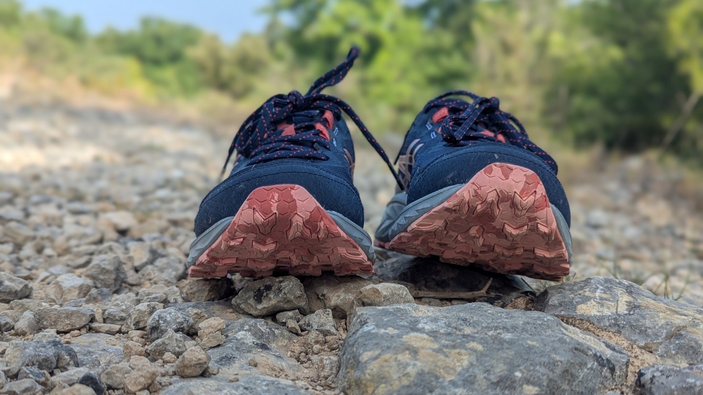 Asics Gel-Venture 10 road to trail running shoe