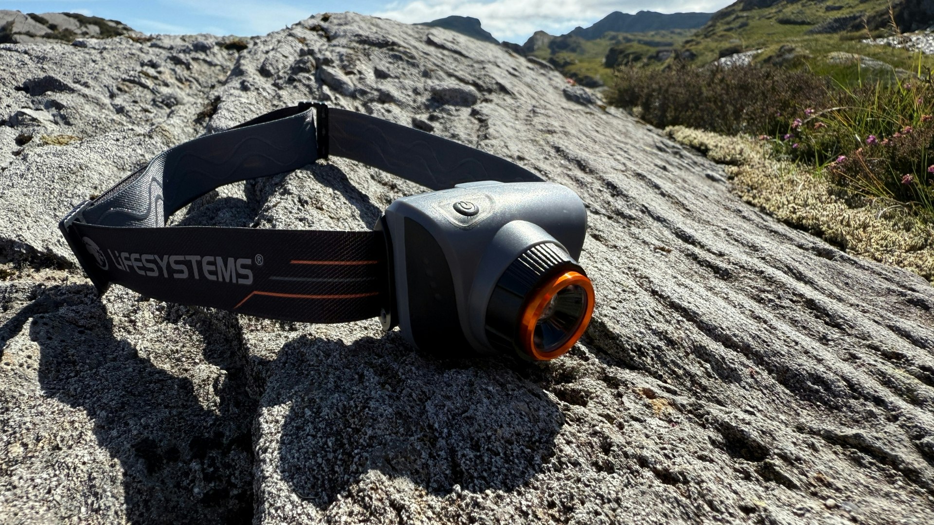Lifesystems Intensity 580 head torch